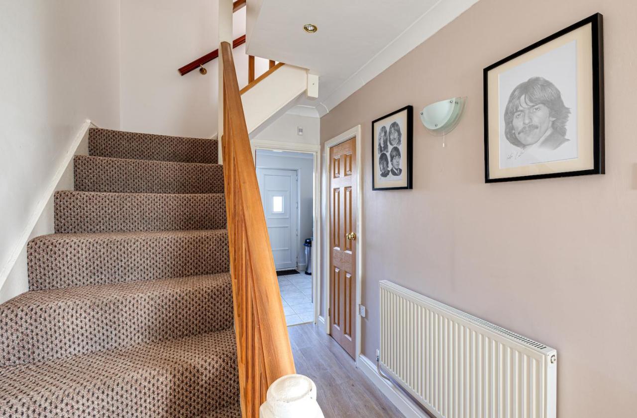 George Harrison'S Former 3Bed Home In Liverpool Speke Zewnętrze zdjęcie